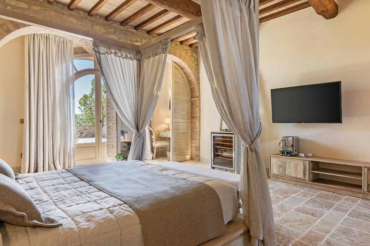 Capanna Suites Монталчино Екстериор снимка