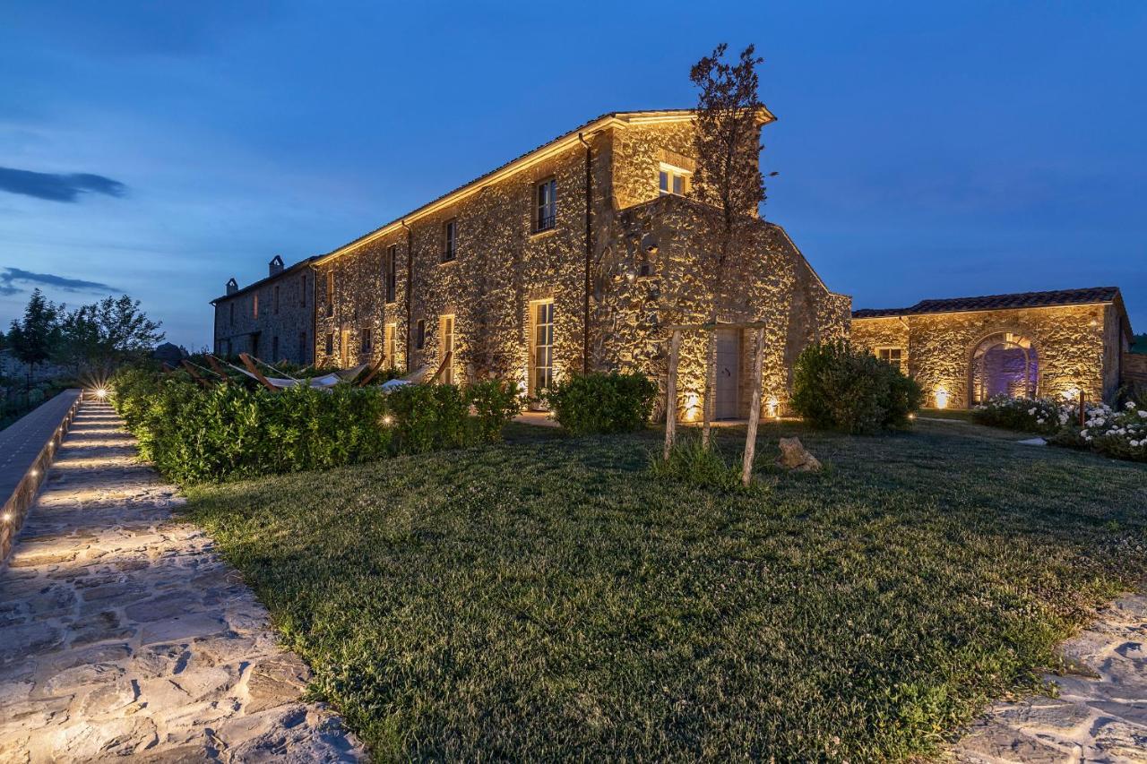Capanna Suites Монталчино Екстериор снимка